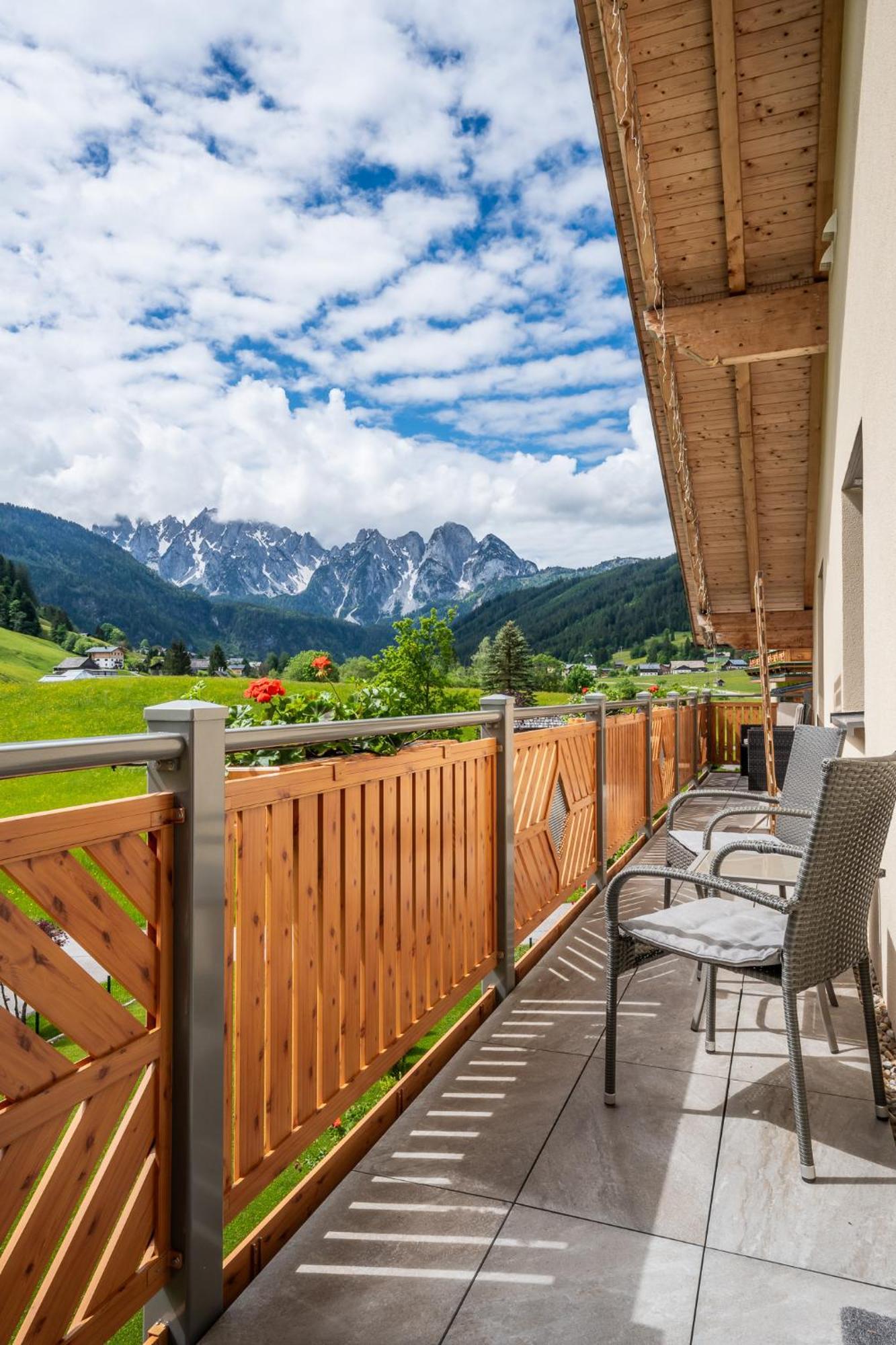 Haus Friedrich Hotel Gosau Ngoại thất bức ảnh
