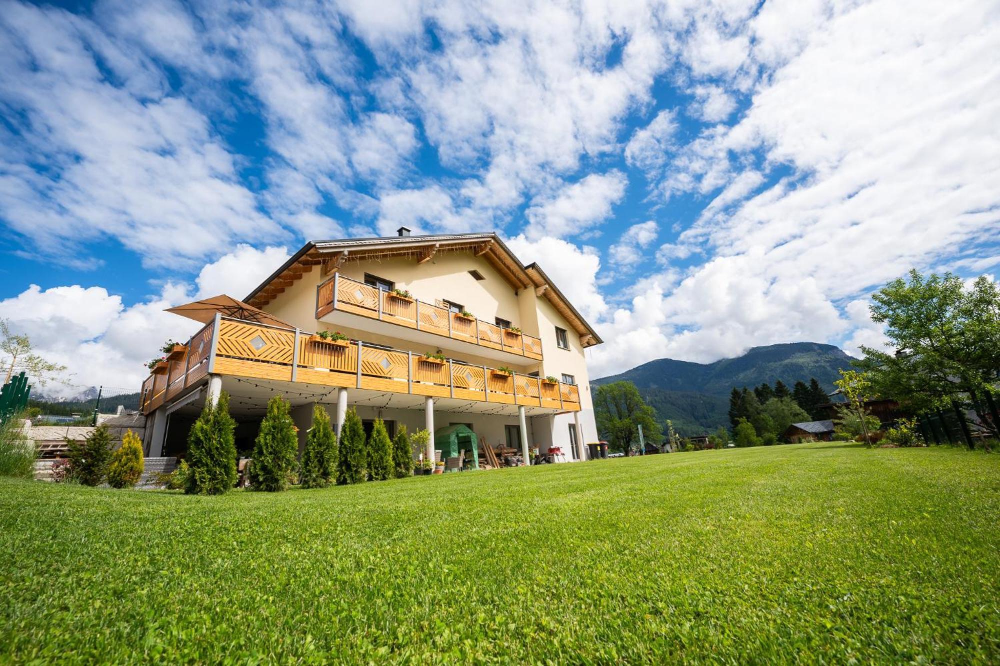 Haus Friedrich Hotel Gosau Ngoại thất bức ảnh