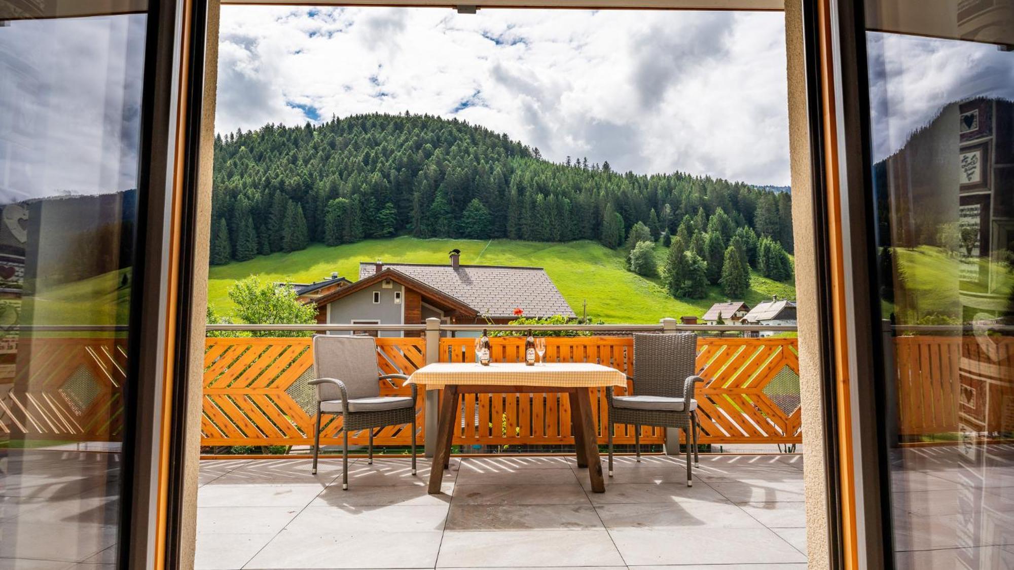 Haus Friedrich Hotel Gosau Ngoại thất bức ảnh