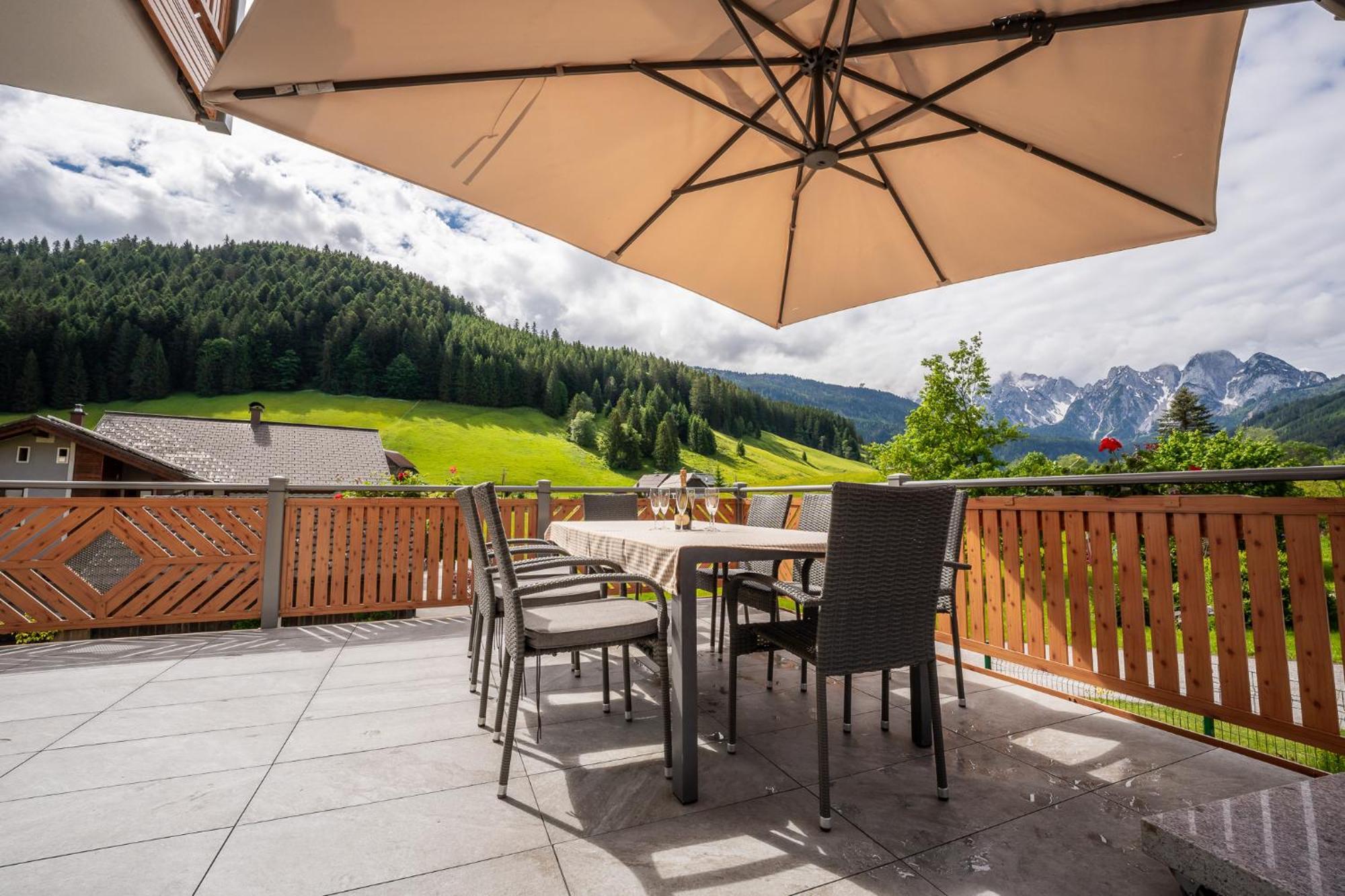 Haus Friedrich Hotel Gosau Ngoại thất bức ảnh