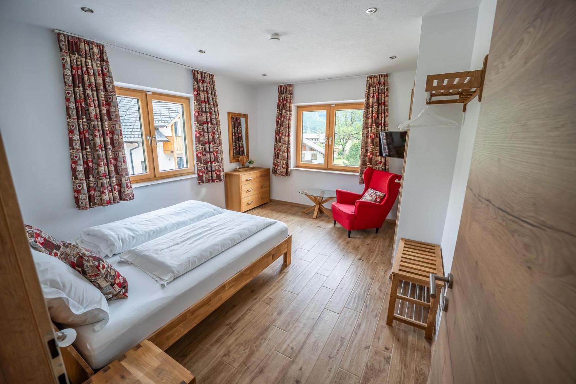 Haus Friedrich Hotel Gosau Ngoại thất bức ảnh